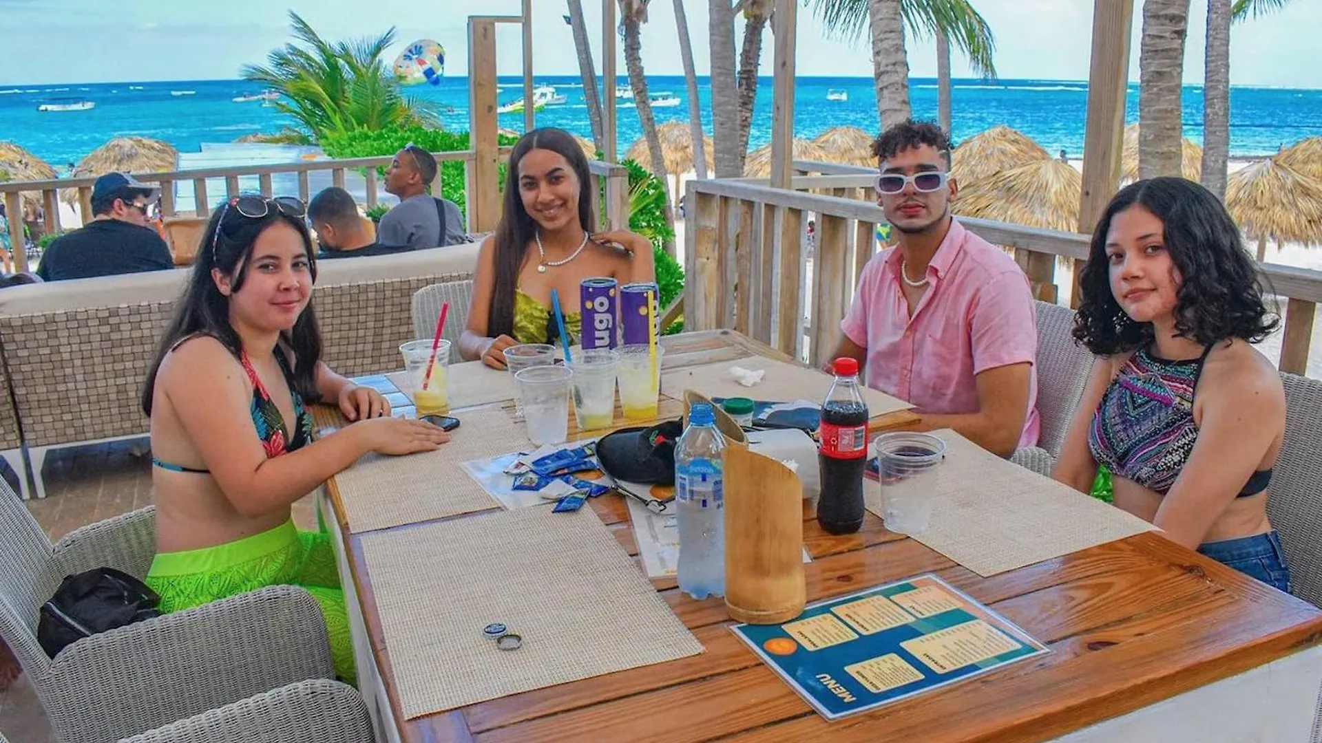 Los Corales Villas And Suites - Beach Club, Spa, Restaurants Punta Cana Hotel