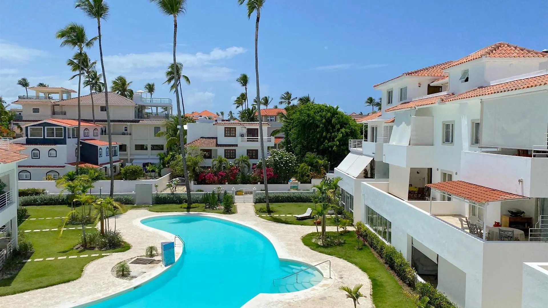 Hotel Los Corales Villas And Suites - Beach Club, Spa, Restaurants Punta Cana