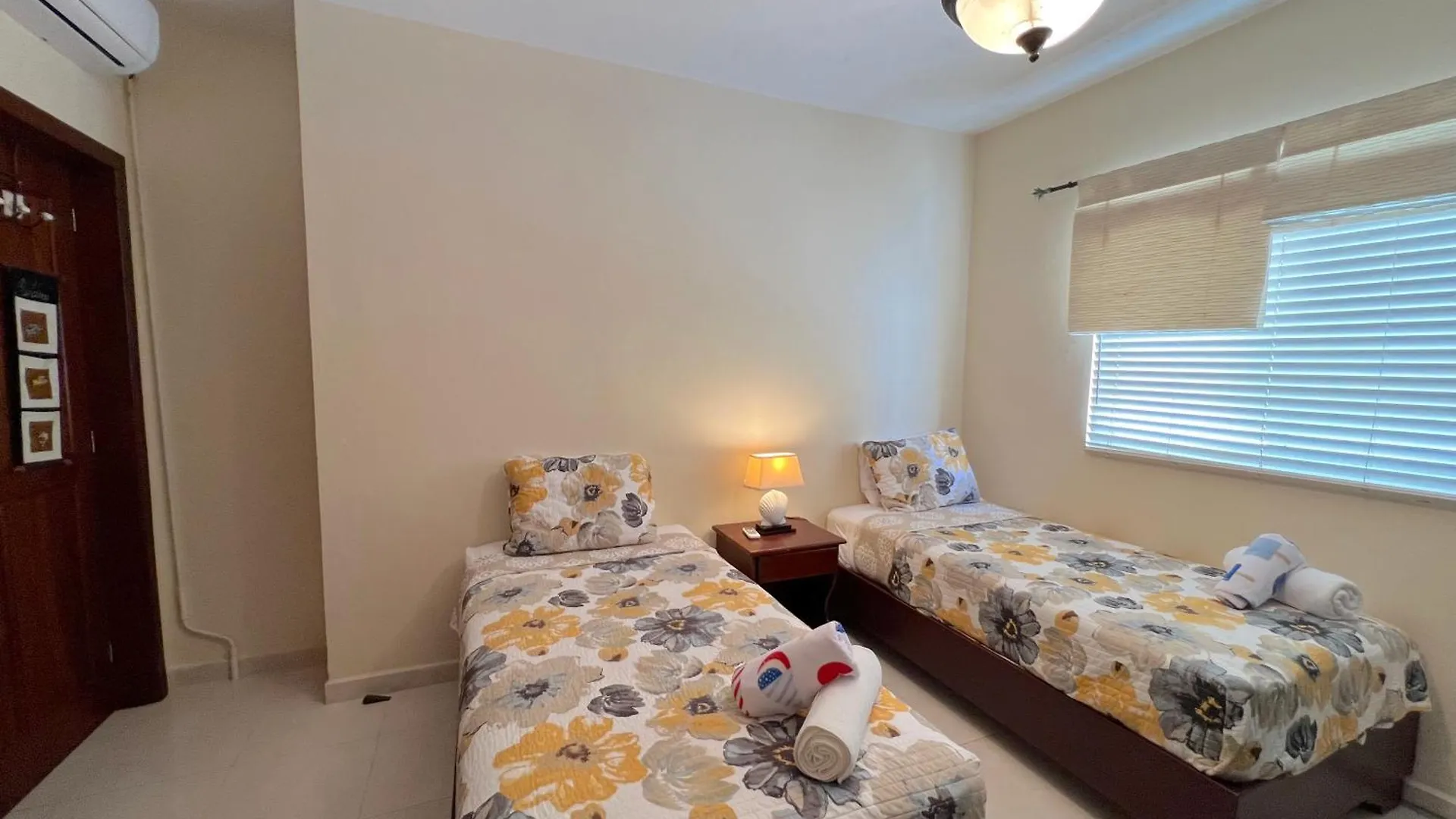Los Corales Villas And Suites - Beach Club, Spa, Restaurants Punta Cana 5*,