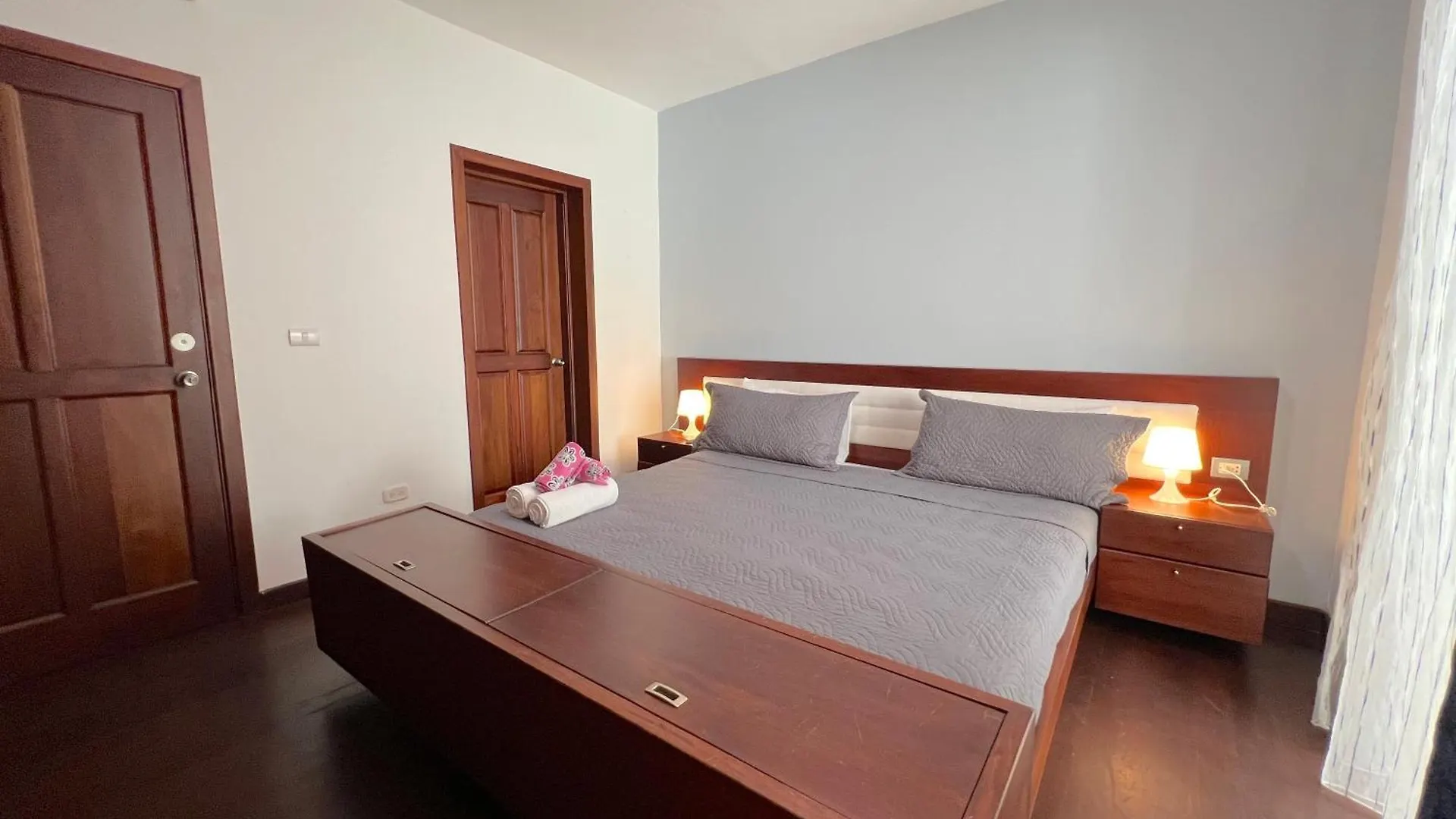 Los Corales Villas And Suites - Beach Club, Spa, Restaurants Punta Cana 5*,