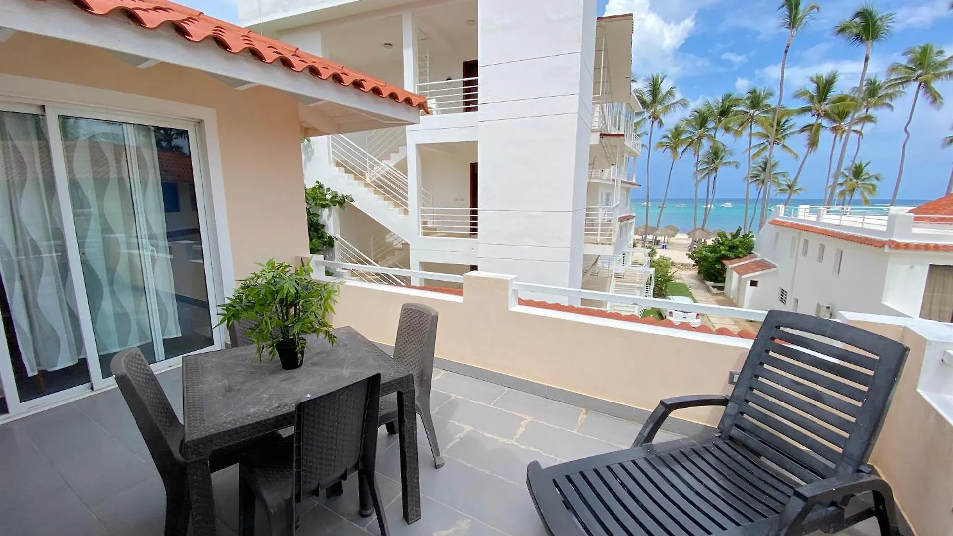 Hotel Los Corales Villas And Suites - Beach Club, Spa, Restaurants Punta Cana