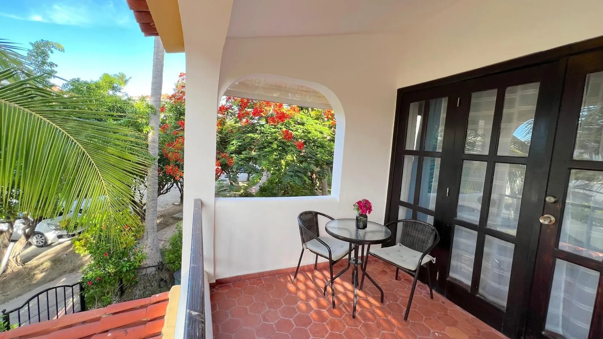 Los Corales Villas And Suites - Beach Club, Spa, Restaurants Punta Cana Hotel